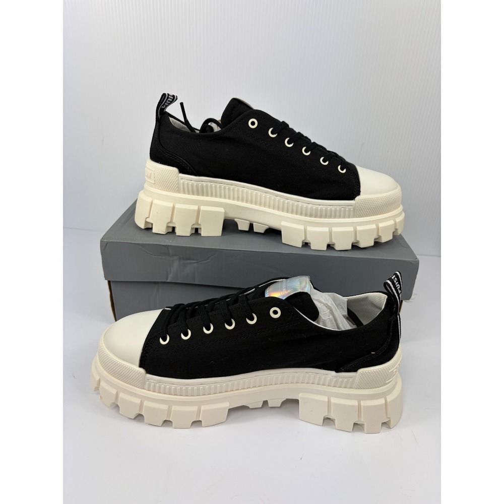 Palladium Revolt Lo TX Womens 10 Black Marshmallow Platform Lug Sneaker Shoe
